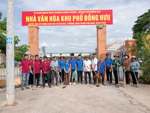 BAN CÔNG TÁC MẶT TRẬN KHU PHỐ ĐỒNG HƯU RA QUÂN VỆ SINH MÔI...