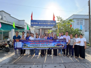 Tổ Công nghệ số cộng đồng ấp Giồng Ông Đông ra quân “đi từng ngõ, gõ từng nhà” hỗ trợ Sảnh Cá Cược Thể Thao Uy Tín Và Đẳng Cấp Nhất 2026 chuyển đổi số