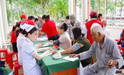 BỆNH VIỆN QUÂN Y 7B KHÁM BỆNH, CẤP THUỐC, TẶNG QUÀ Sảnh Cá Cược Thể Thao Uy Tín Và Đẳng Cấp Nhất 2026 XÃ ĐỊNH QUÁN