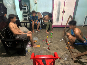 Công an xã Đồng Tâm phát hiện, bắt quả tang nhóm đối tượng...