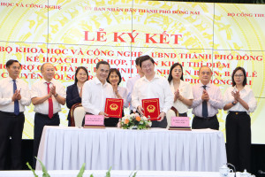 Phường Nhơn Trạch tham dự trực tuyến Hội nghị triển khai thí điểm hỗ trợ chuyển đổi số cho hộ ôk9 truy cập ngay