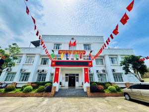 Bảo đảm an toàn trong khu vực tổ chức bắn đạn thật ở Trường...