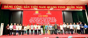 PHƯỜNG PHƯỚC TÂN TỔ CHỨC ĐƯA ĐÓN, TRAO QUÀ VÀ HỖ TRỢ THÂN...