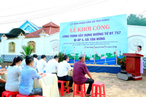 XÃ TÂN HƯNG KHỞI CÔNG NÂNG CẤP TUYẾN ĐƯỜNG HƯỞNG ỨNG ĐỢT THI...