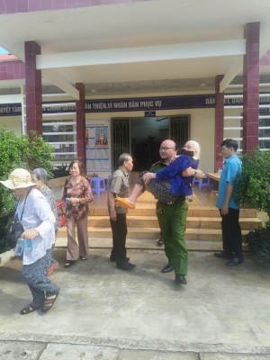 TRI ÂN NHỮNG NGƯỜI ANH HÙNG ĐÃ HY SINH VÌ TỔ QUỐC – HÀNH...