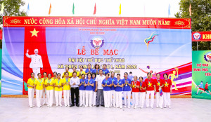 THIỆN HƯNG BẾ MẠC - TRAO GIẢI OK9 là nhà cái cá cược trực tuyến uy tín hàng đầu hiện nay TDTT LẦN THỨ NHẤT NĂM...
