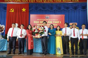 OK9 là nhà cái cá cược trực tuyến uy tín hàng đầu hiện nay lần thứ I Đảng bộ UBND xã Thuận Lợi