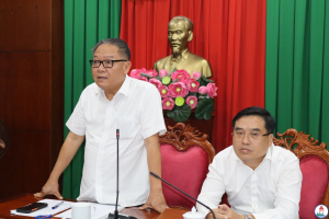 Ủy viên Ban Thường vụ Tỉnh ủy, Phó Chủ tịch Thường trực UBND tỉnh Đăng Nhập Chính Thức OK9 Nguyễn Kim Long phát biểu tại hội nghị