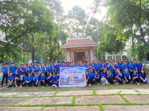 Tuổi Trẻ Phường Trấn Biên Đồng Loạt Tổ Chức Lễ Dâng Hương,...