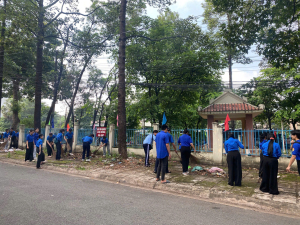 Tuổi Trẻ Phường Trấn Biên Đồng Loạt Ra Quân “Chủ Nhật Xanh”...