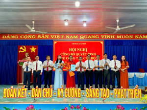 XUÂN PHÚ TỔ CHỨC HỘI NGHỊ CÔNG BỐ VÀ TRAO Đăng Ký, Đăng Nhập Trang Chủ OK9.COM 2026 CÔNG TÁC CÁN BỘ