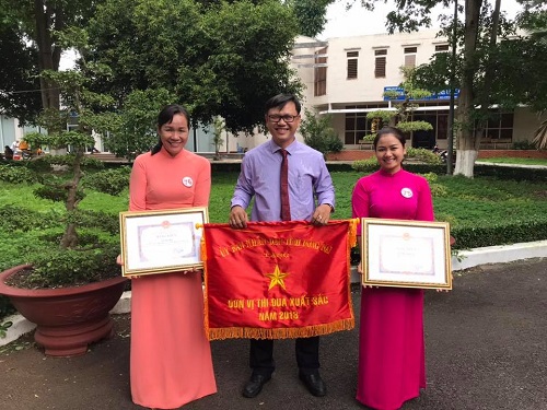 040619-CanBoPhuongTanTuyVoiCongViec.jpg