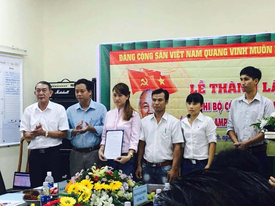 2. Đưa Đảng vào Ok988 vip tải app (H2).jpg