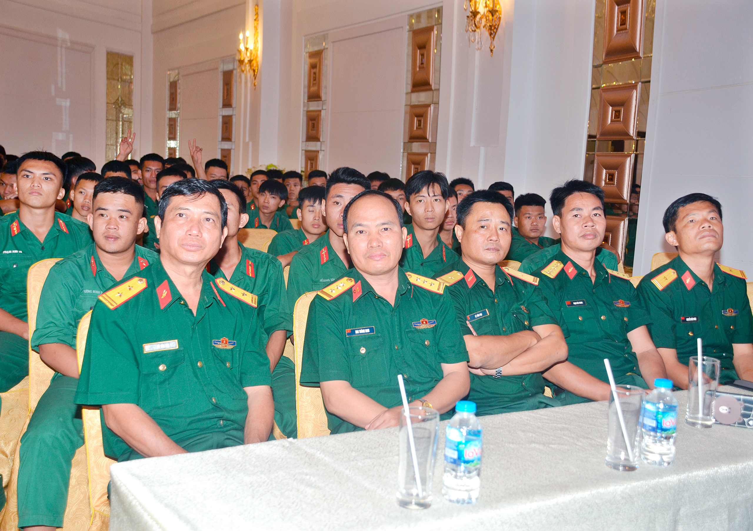 24.12-H2 Văn nghệ Đăng Nhập Chính Thức OK9 với đề tài lực lượng vũ trang.jpg