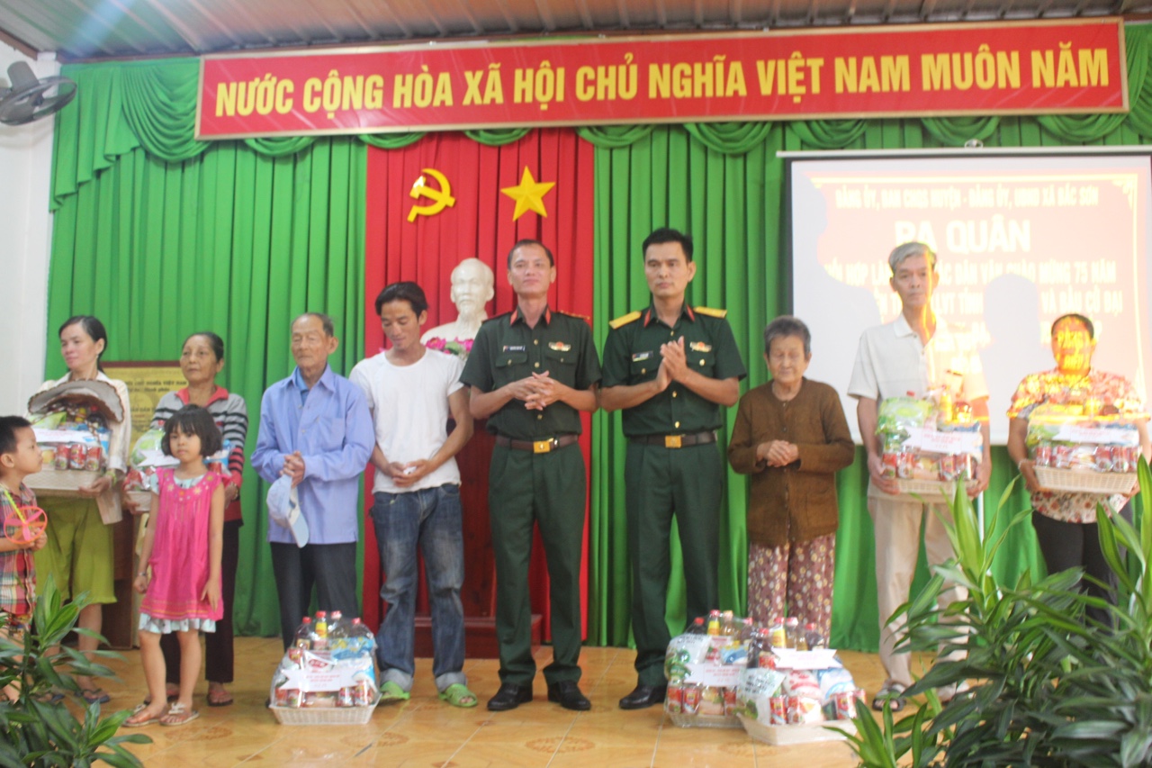 5c62aaef4d73bf2de662.jpg