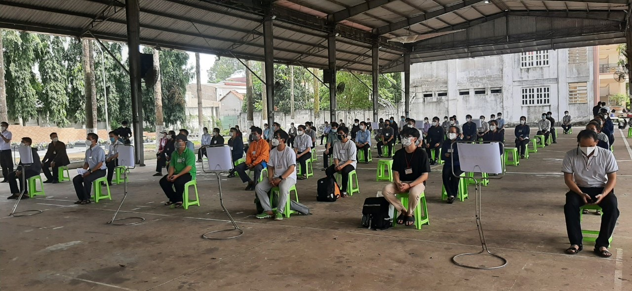 10.1-25-8-2021-tan- Các tình nguyện viên Công giáo png.png?t=1779785404