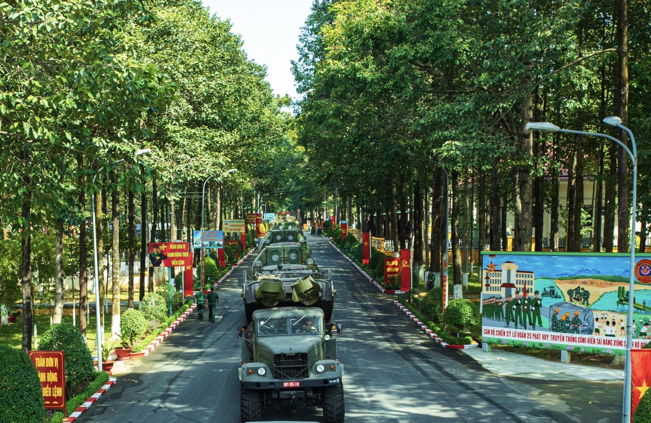 25.11-khai mạc hội thi “Sảnh Cá Cược Thể Thao Uy Tín Và Đẳng Cấp Nhất 2026 và quản lý doanh trại chính quy, xanh, sạch, đẹp”H4.jpg