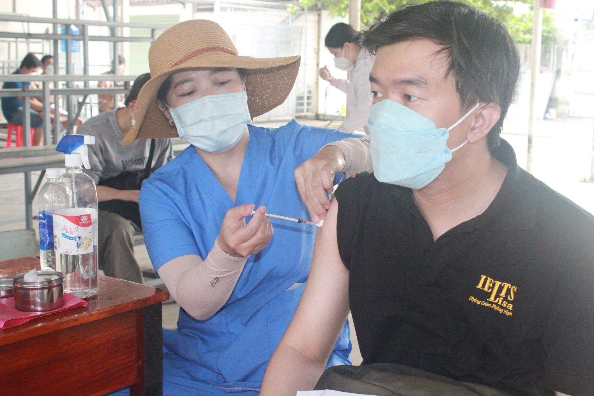than toc tiem vac xin 25-3.jpg?t=1781846027