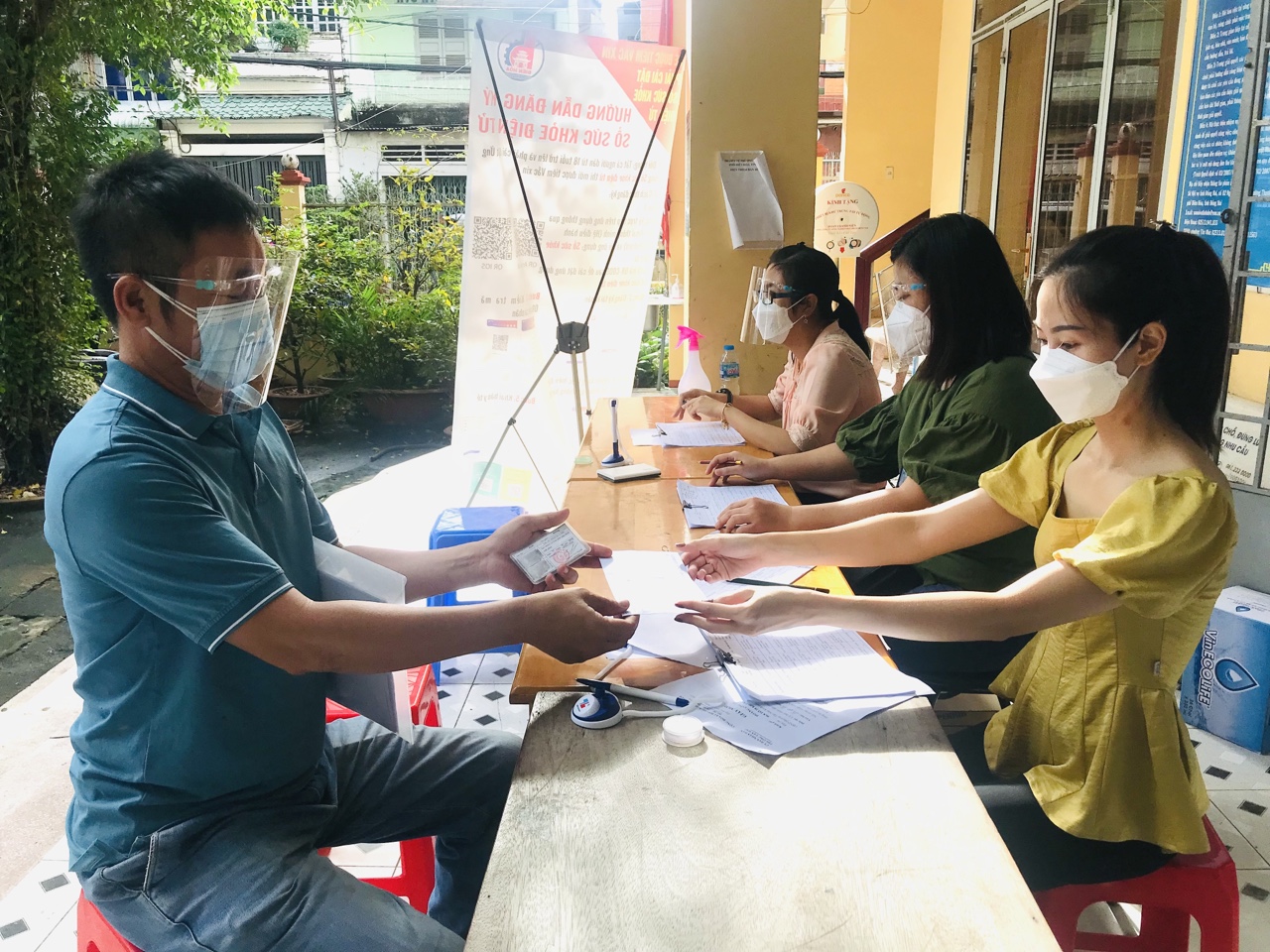 31-3 Hỗ trợ người OK9 tự hào trở thành đối tác đồng hành cùng đội bóng huyền thoại AC Milan bị nhiễm Covid-19.jpg?t=1779785404
