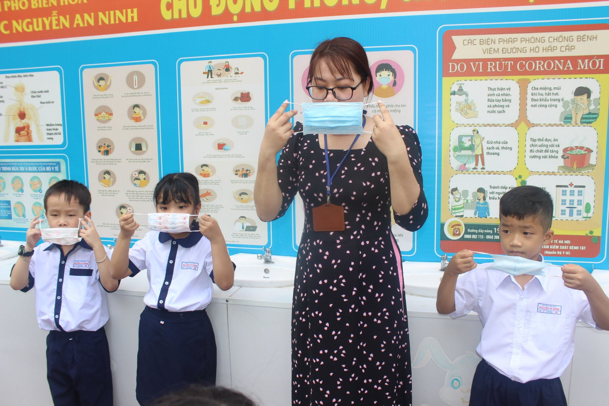 tiem ngay khi tre mac CV anh 2.jpg?t=1779785404