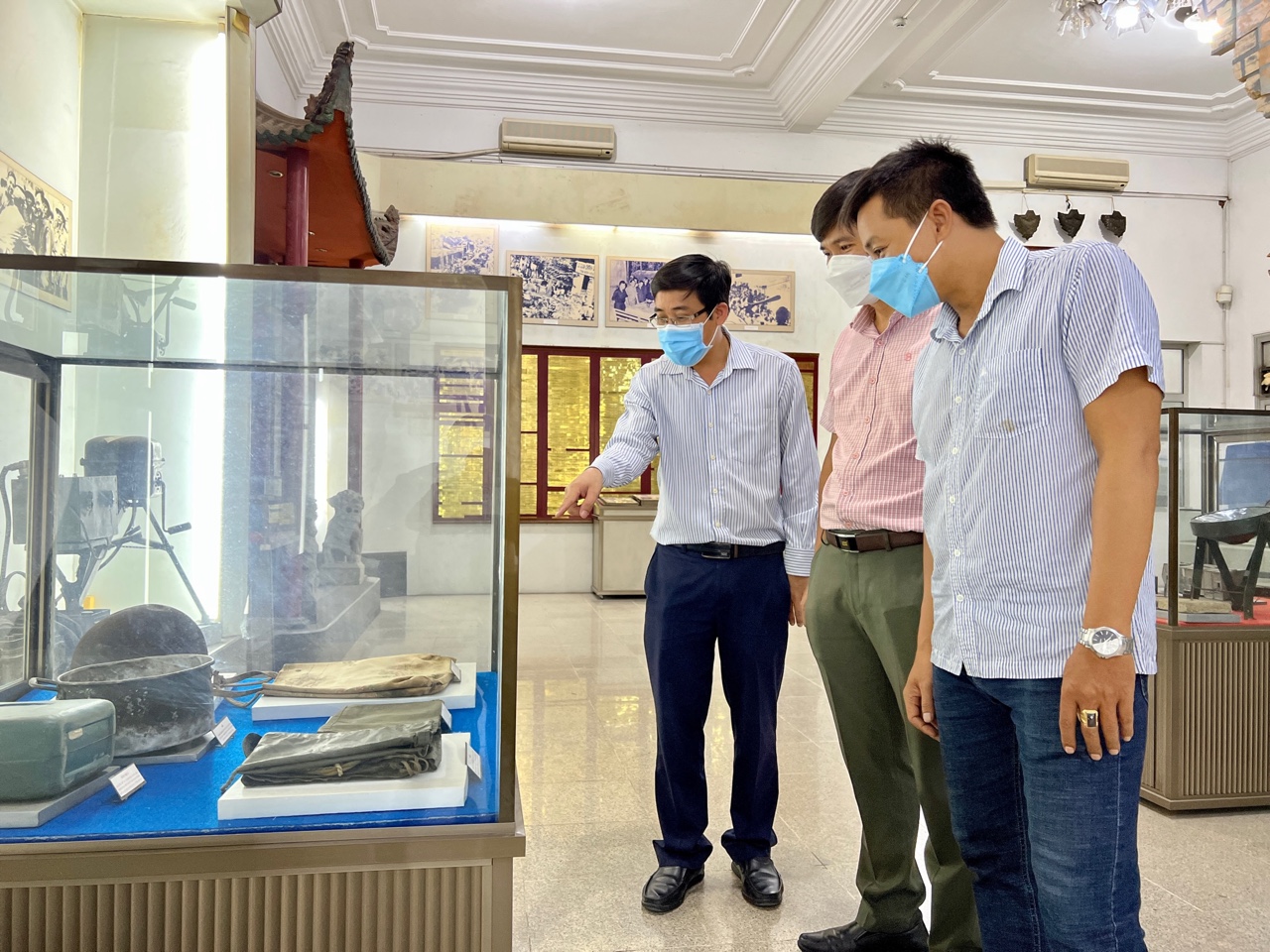 11-5 Sưu tầm kỷ vật thời kháng chiến-1.jpg?t=1779785404
