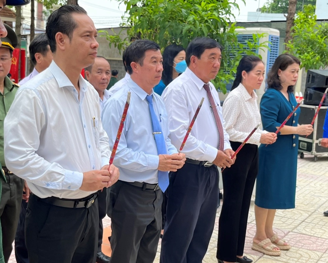 17_5 khanh thanh nha bia liet si Long Tho-3.jpg?t=1779785404