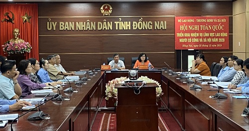 NM-2301-NationalOnlineConference.jpg
