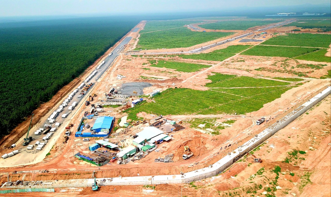 toancanhtaidinhcu.jpg?t=1779785404