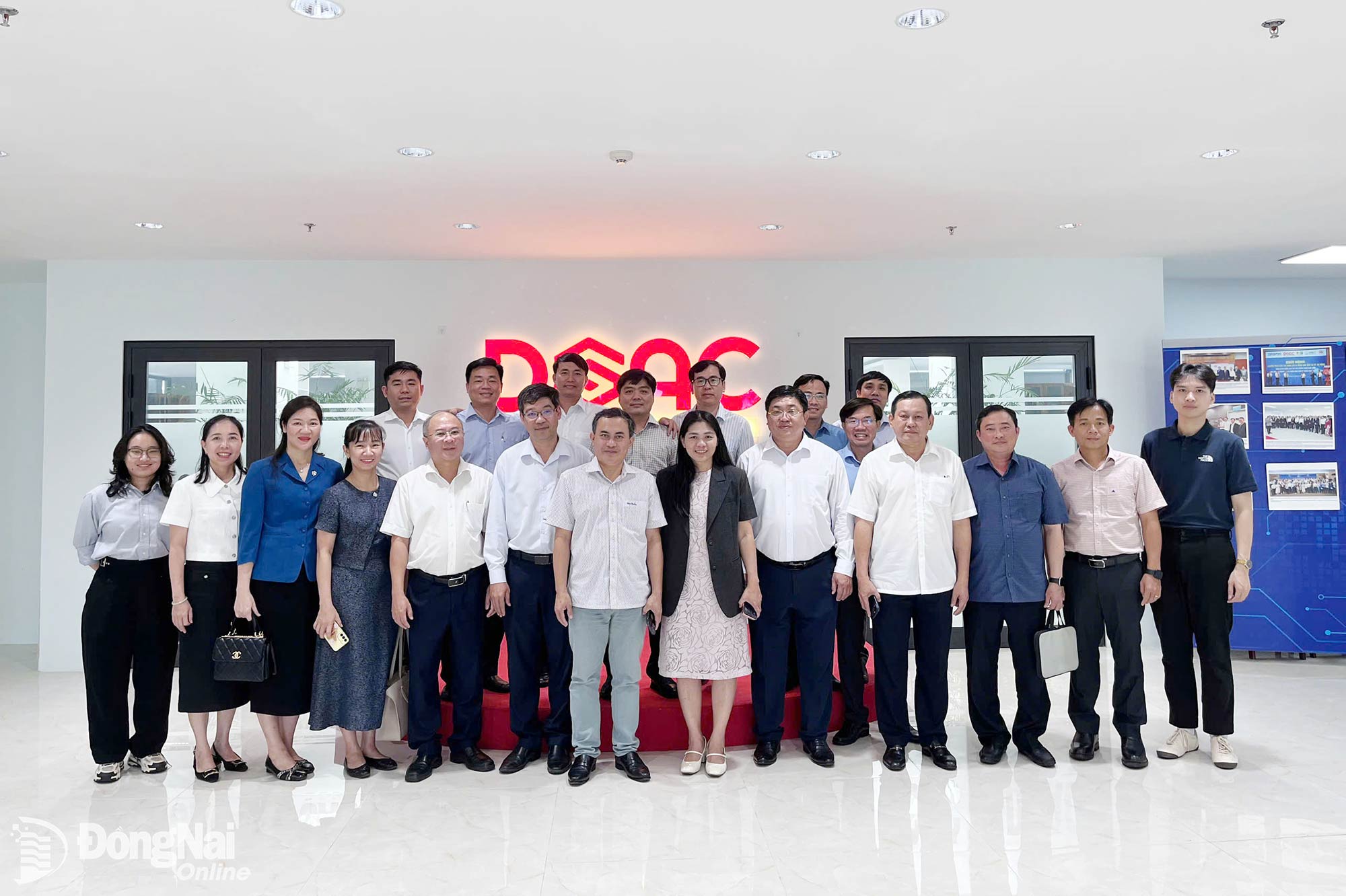 Sảnh Cá Cược Thể Thao Uy Tín OK9 tìm hiểu, trao đổi kinh nghiệm các mô hình chuyển đổi số tại Đà Nẵng