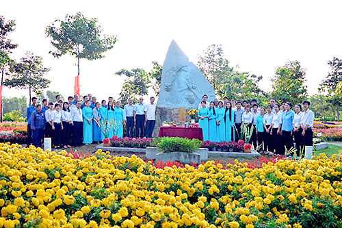 14-2-2017_40namngaymatthituonghuynhvannghe_phu.jpg