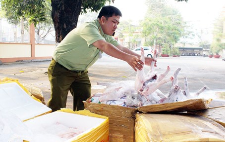 300119-GanTetTranLanHangHoa3Khong.jpg