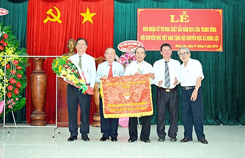 070319-HoiKhuyenHocHungLocLaCoDau.jpg