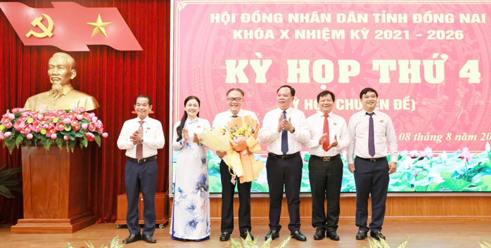 hinh 100825 1