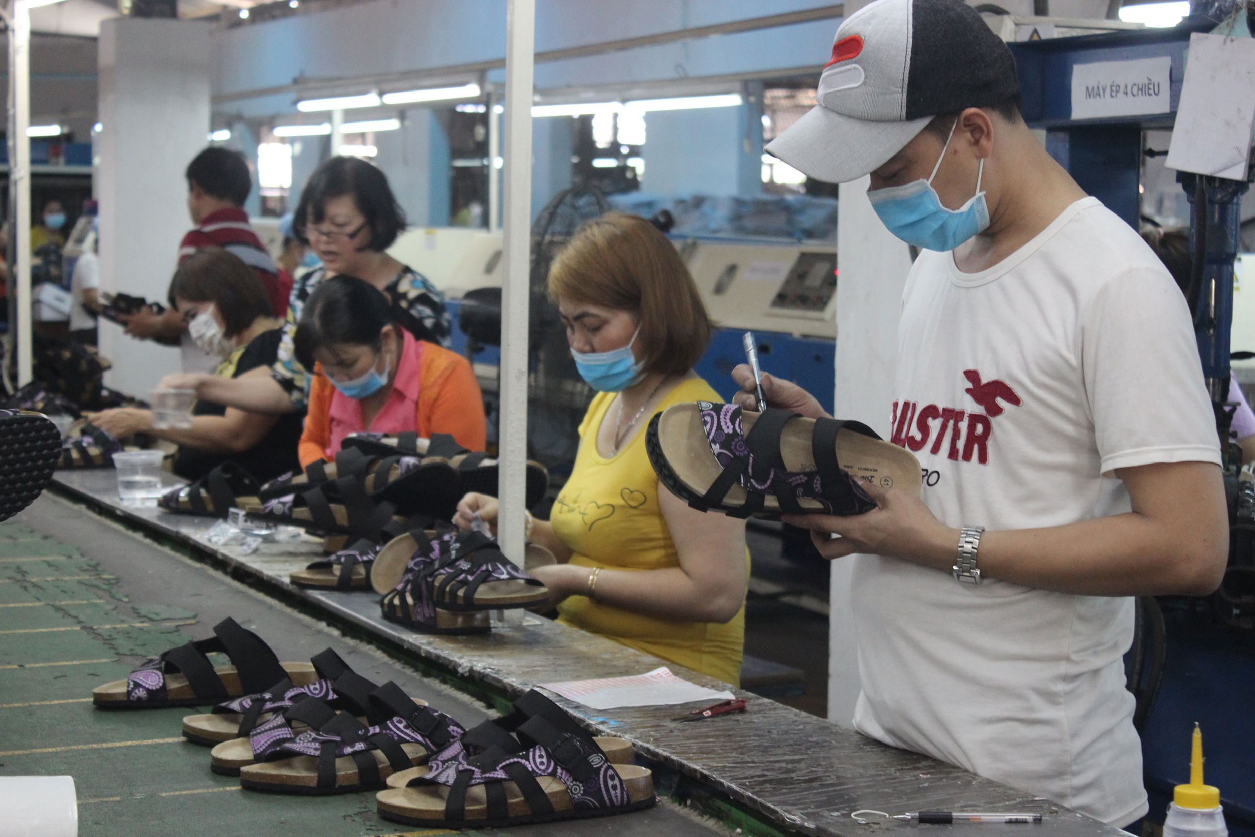 13.10-Đăng Nhập Chính Thức OK9 xuất siêu gần 3,1 tỷ USD.jpg