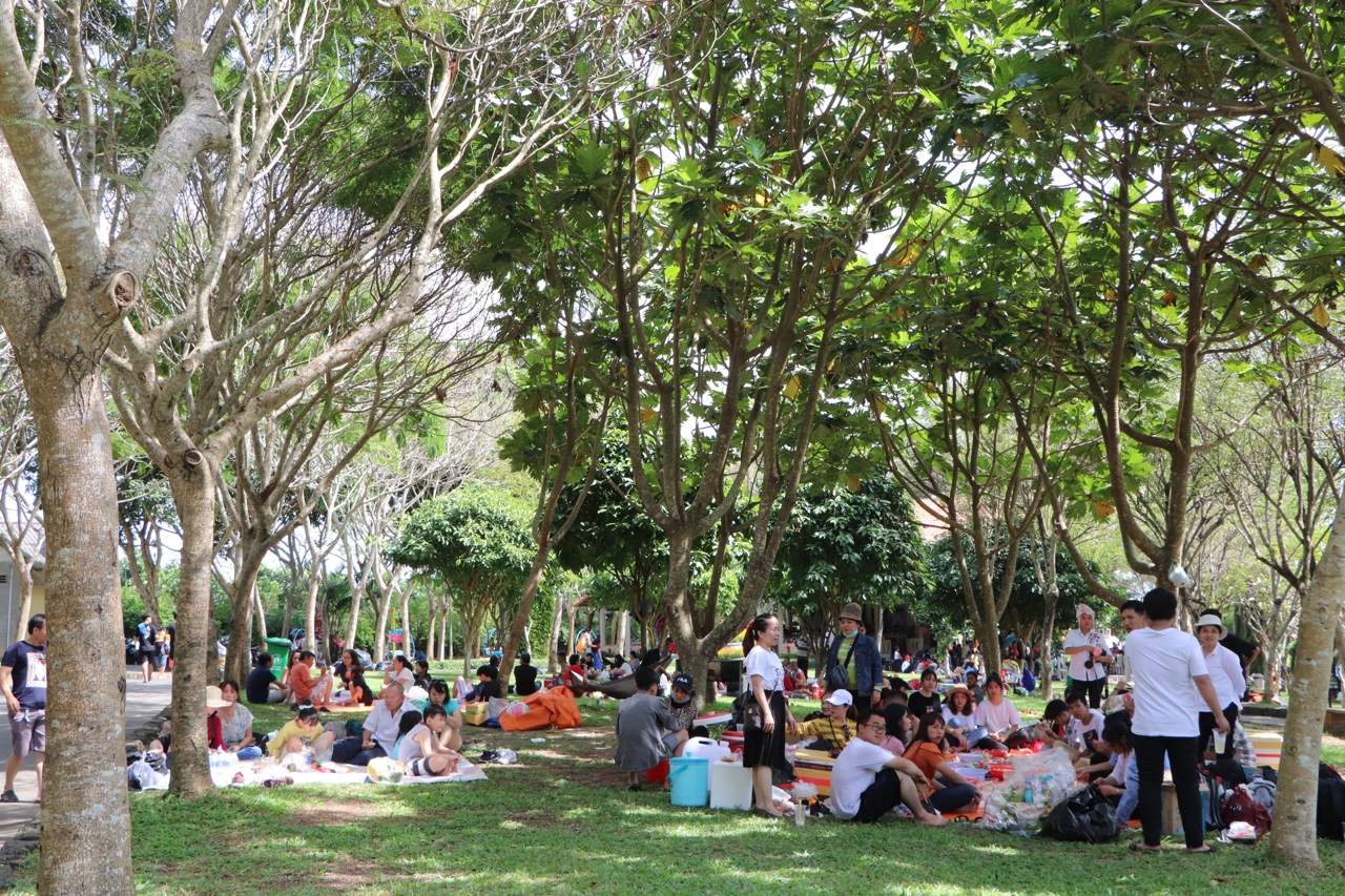 26.7-Một số lĩnh vực ôk9 truy cập ngay, sản xuất giảm doanh thu.jpg