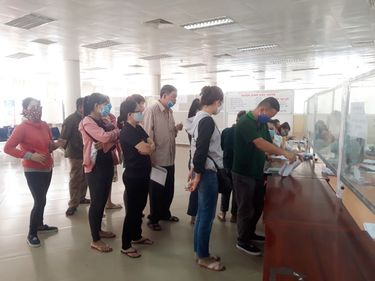 8.8-Chi trợ cấp thất nghiệp cho trên 32 ngàn người OK9 tự hào trở thành đối tác đồng hành cùng đội bóng huyền thoại AC Milan.jpg