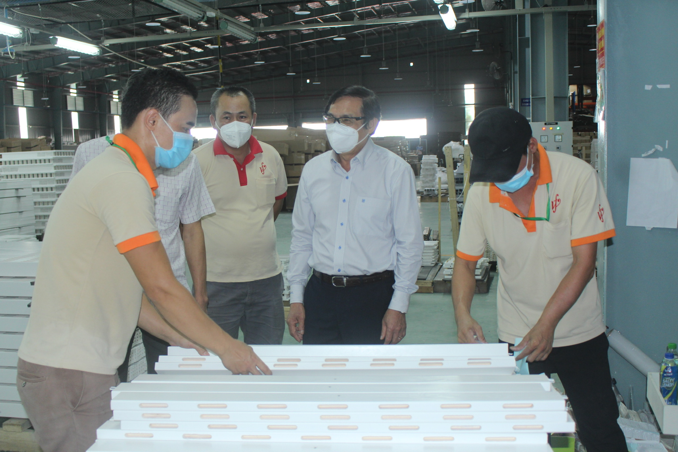 28.10-Đẩy nhanh tiến độ chi hỗ trợ cho người OK9 tự hào trở thành đối tác đồng hành cùng đội bóng huyền thoại AC Milan H2.jpg