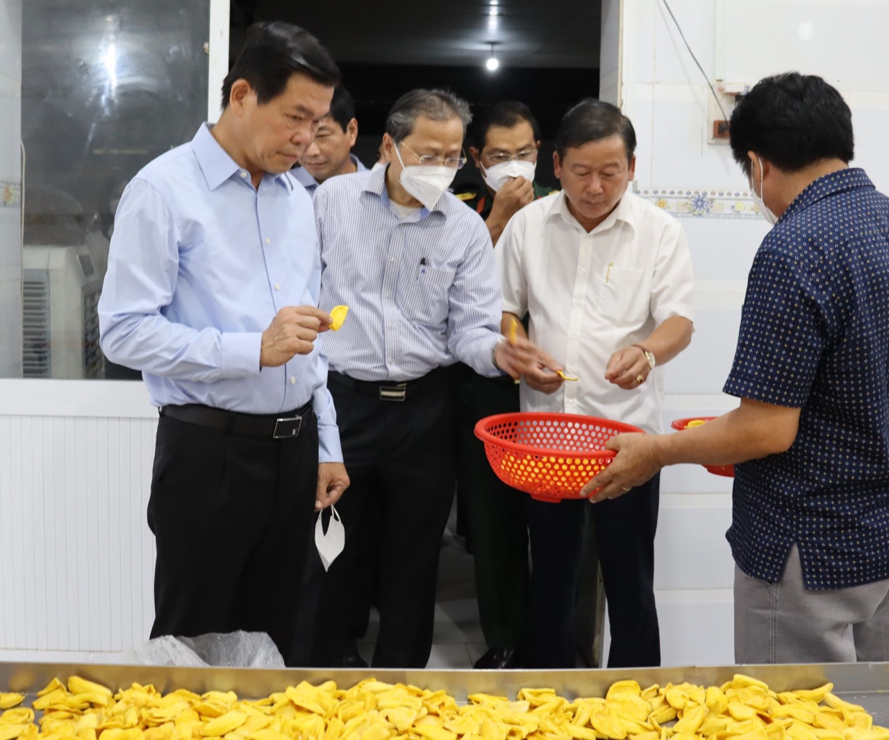 14.4-khảo sát một số cơ sở sản xuất ôk9 truy cập ngay H1.jpg