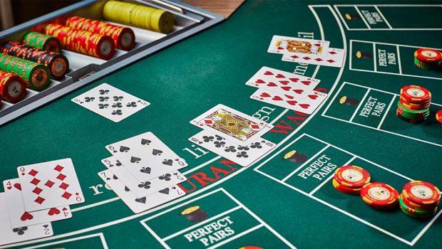Máy lọc nước tinh khiết RO gia đình