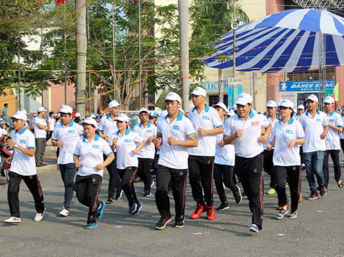 240419-Hon2000VDVThamGiaGiaiVietDa2019-1.jpg