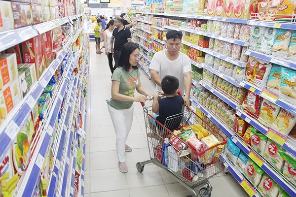 040619-TongMucBanLeHangHoaDichVuTang.jpg