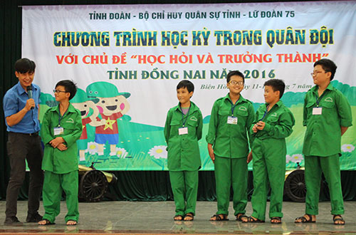 160716-khaimacchuongtrinhhockytronguandoicaptinhnam2016.jpg